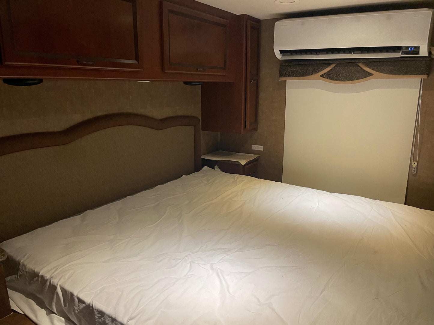 2014 Thor Hurricane 32N