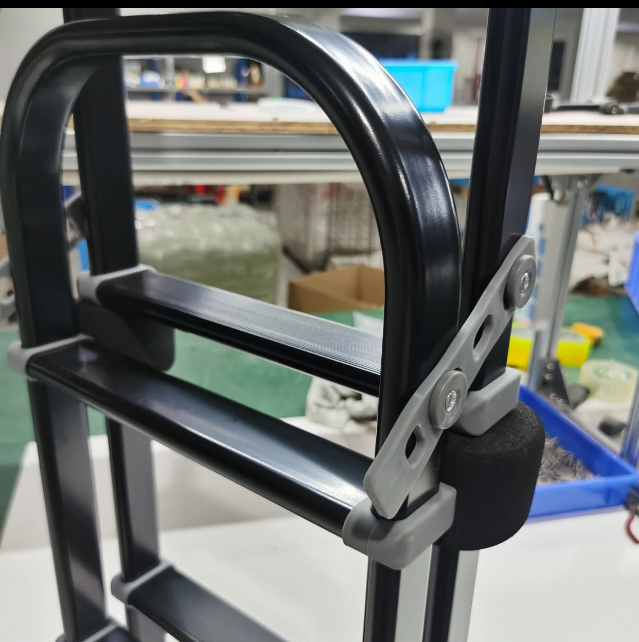 Caravan Folding Ladder سلم