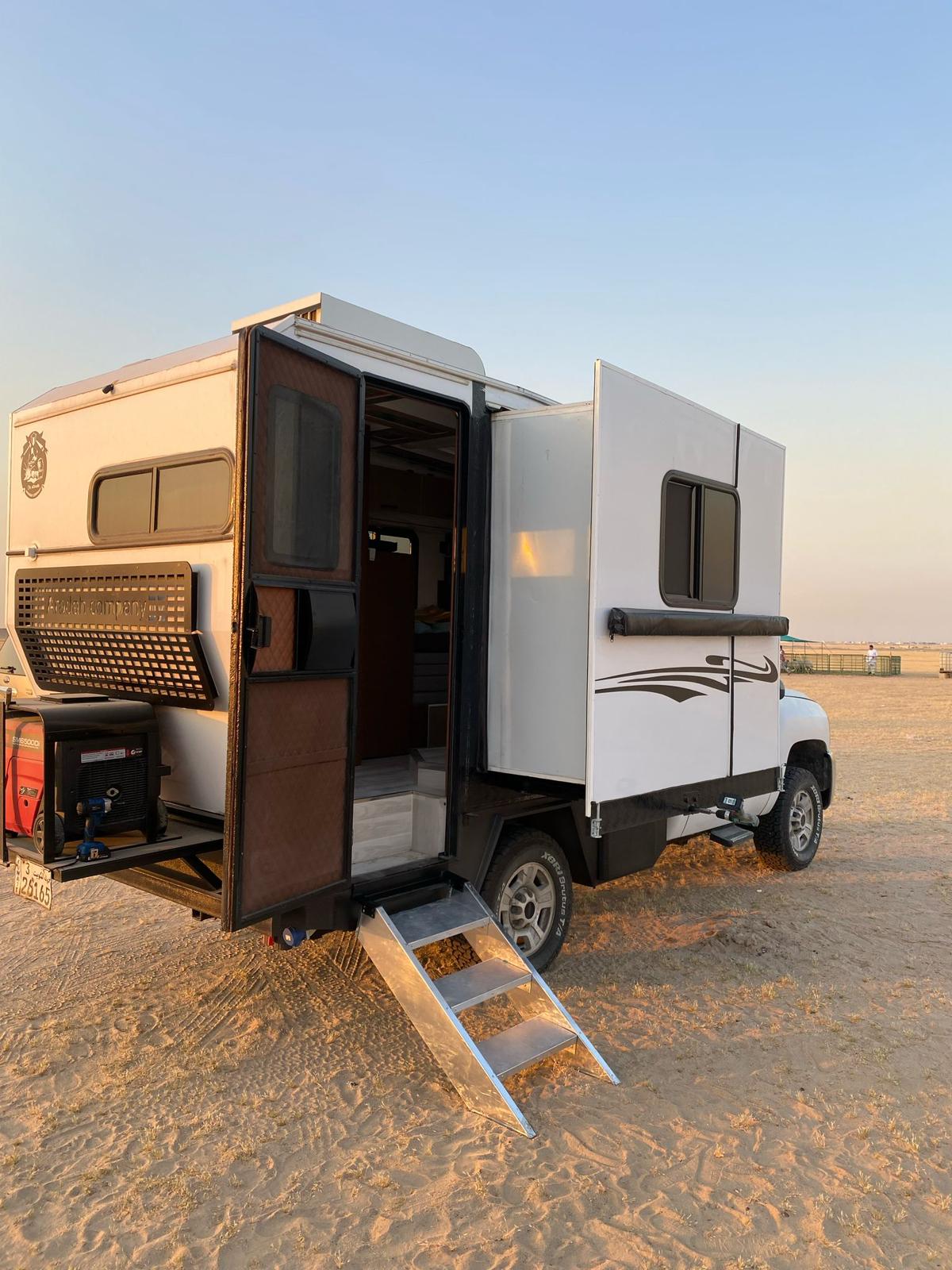كرفان قيادة Motorhome