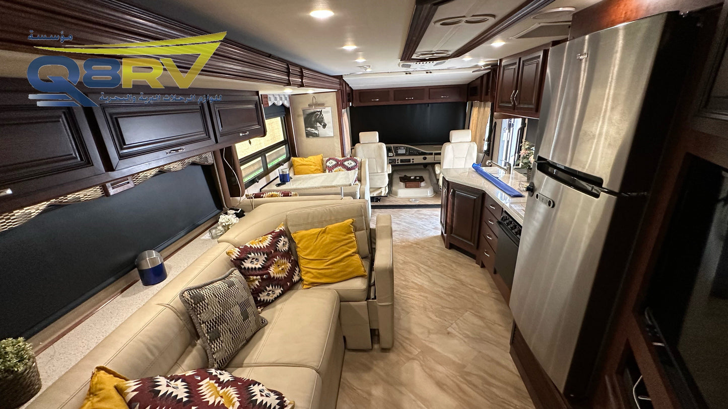 2017 Vacationer XE 32A