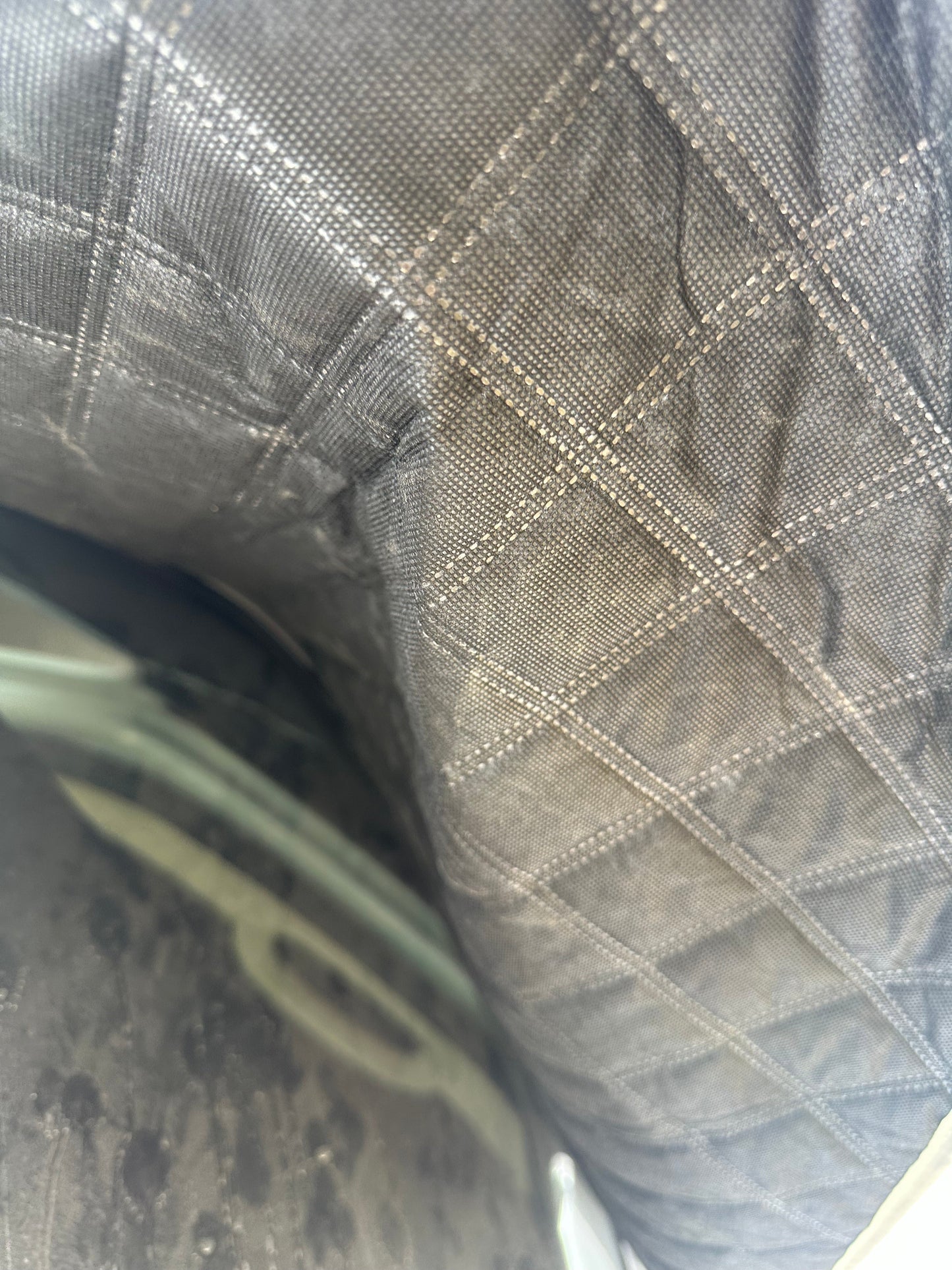 Windshield Cover Class C غطاء عازل