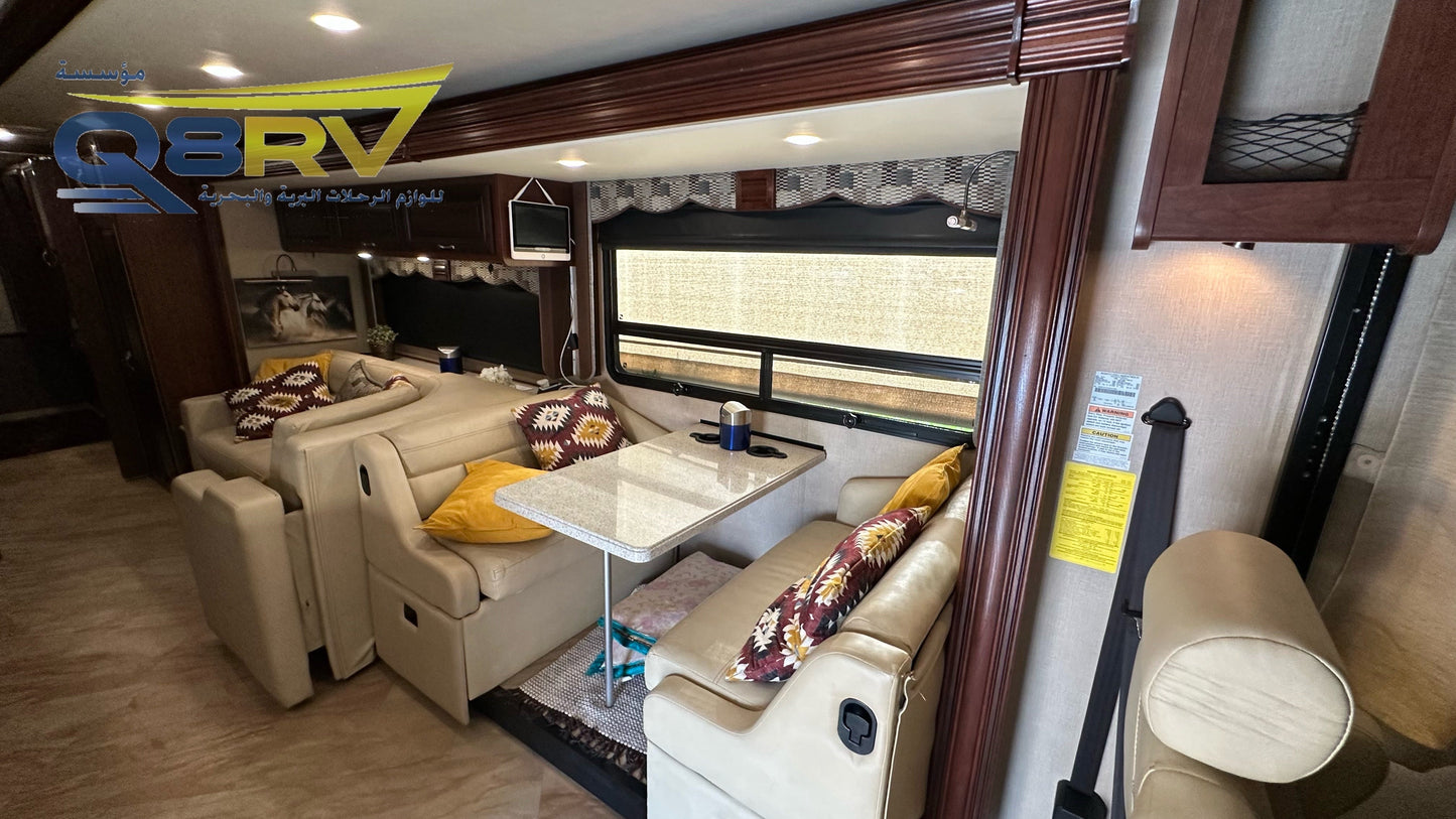 2017 Vacationer XE 32A