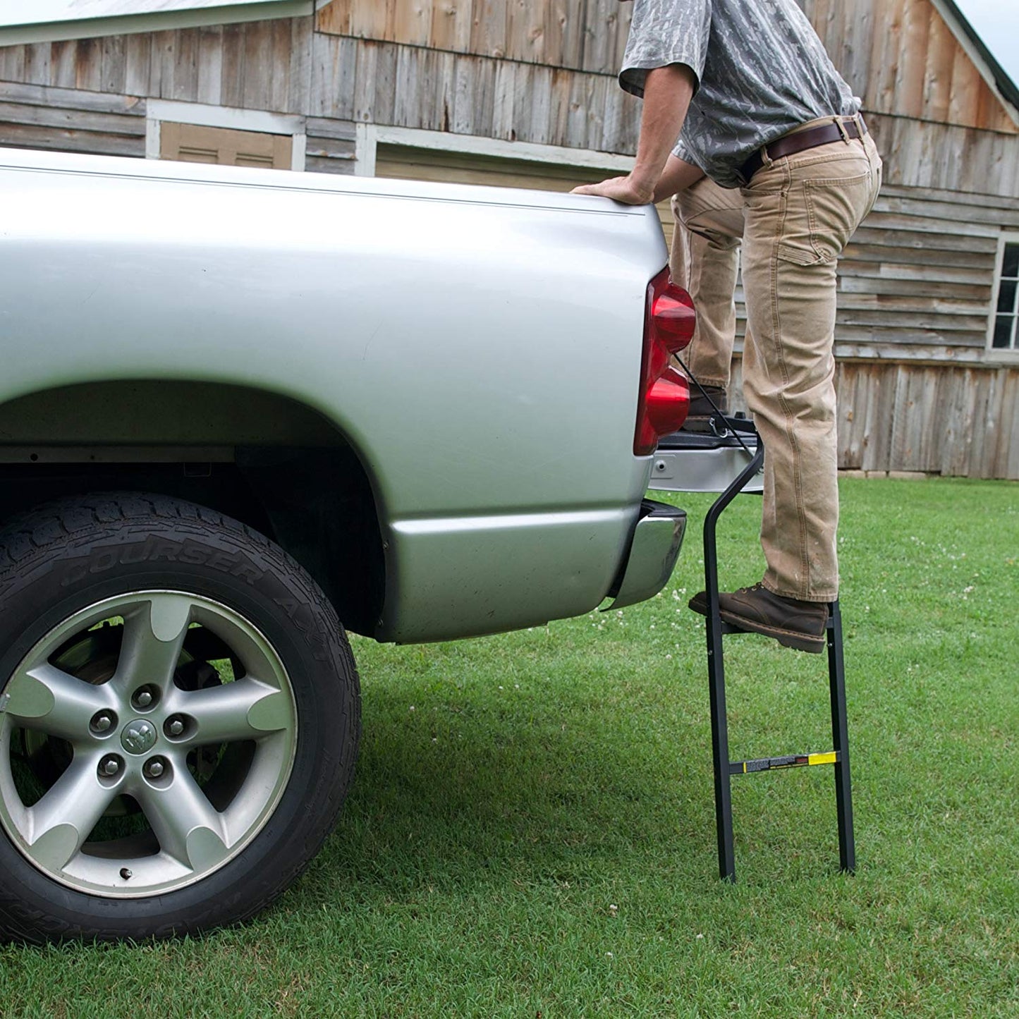 Tailgate Ladder سلم حوض الوانيت