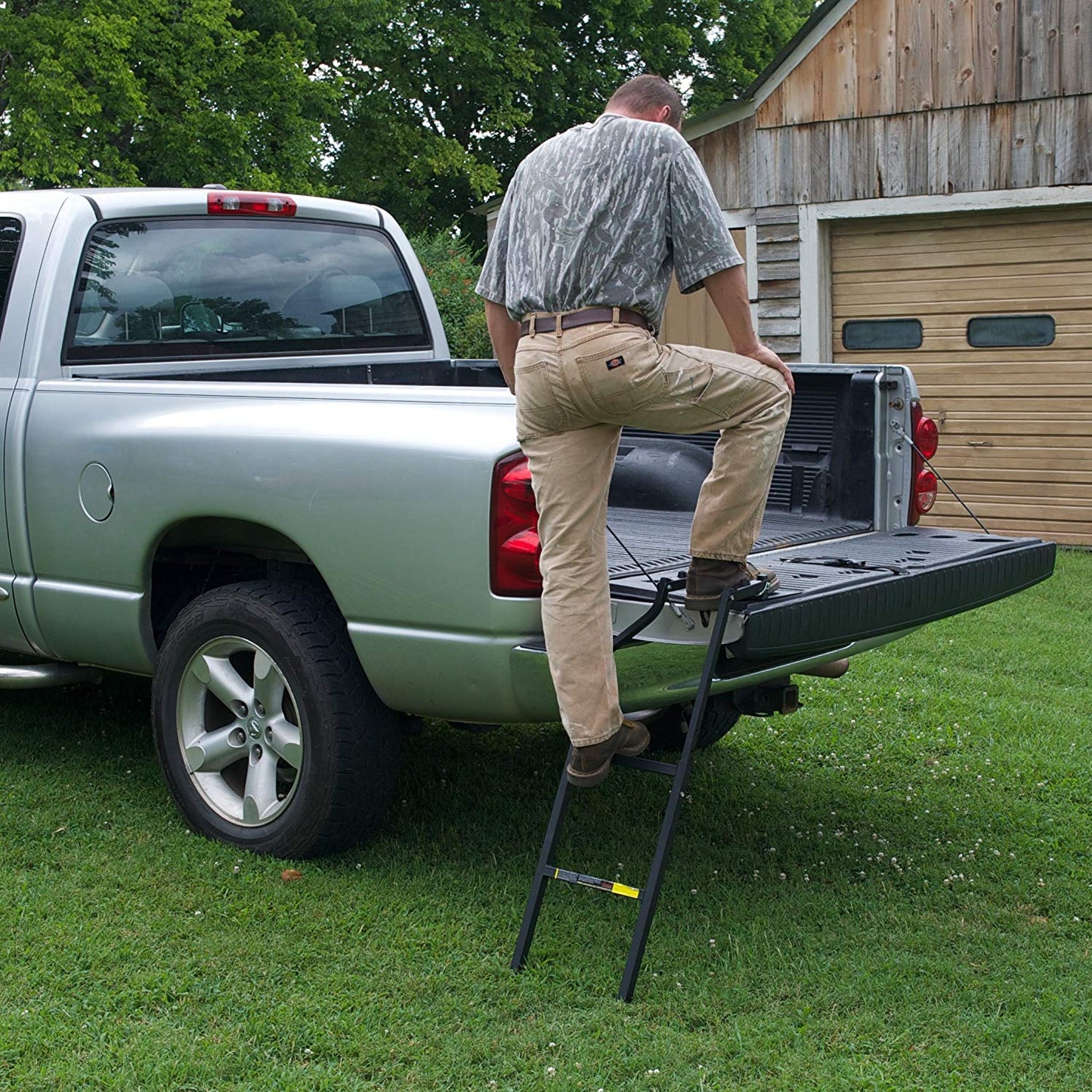 Tailgate Ladder سلم حوض الوانيت