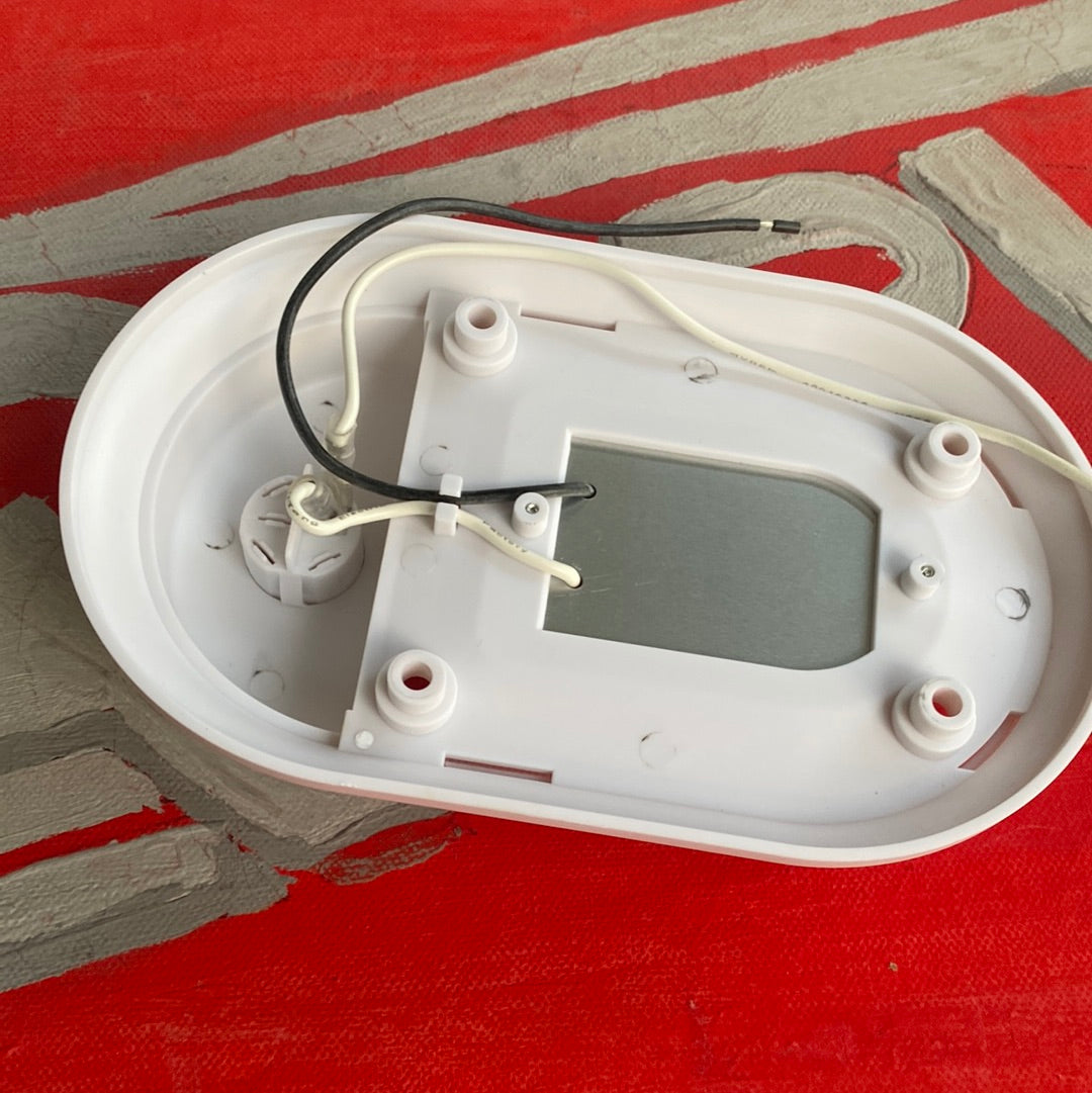 Dumble 12 Volt RV Light Fixtures ليت لد فردي