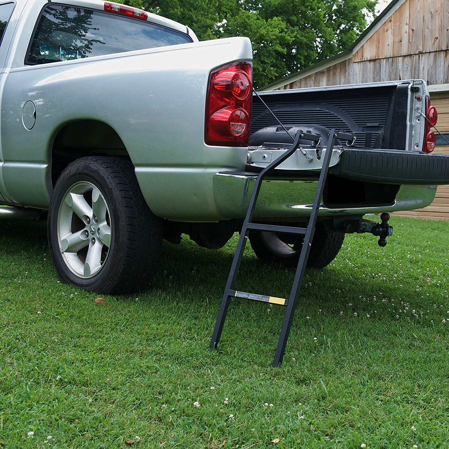 Tailgate Ladder سلم حوض الوانيت