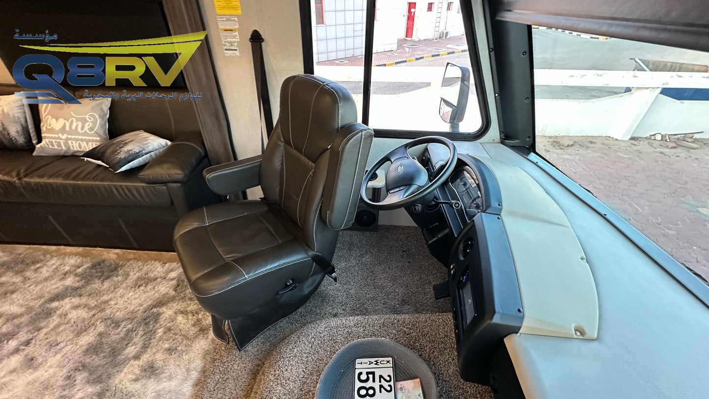 2018 Fleetwood AXON 29M