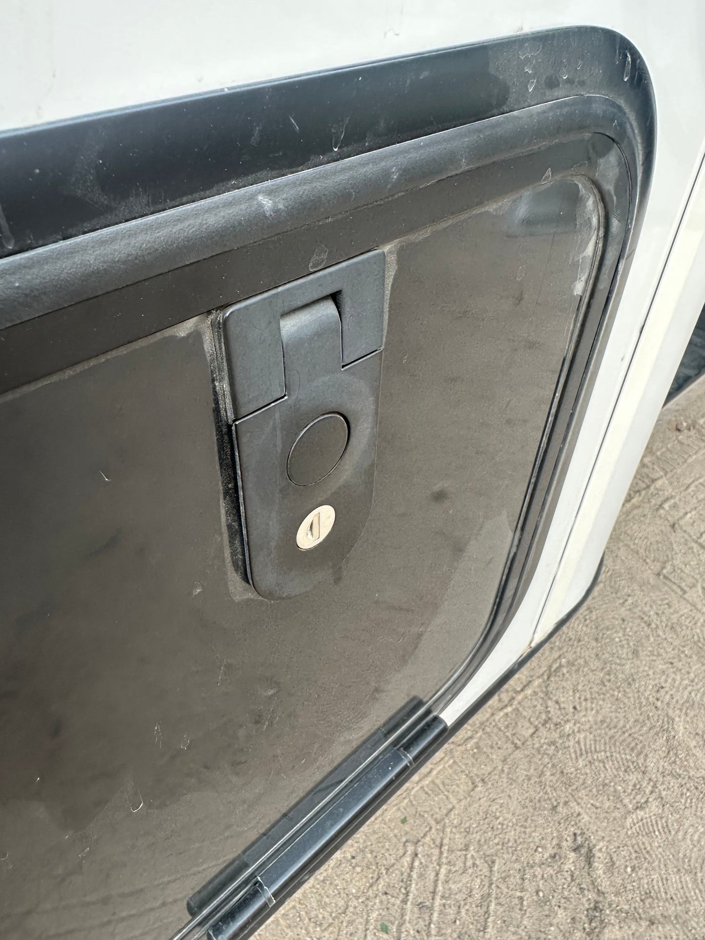 Storage Door Lock قفل باب مخزن
