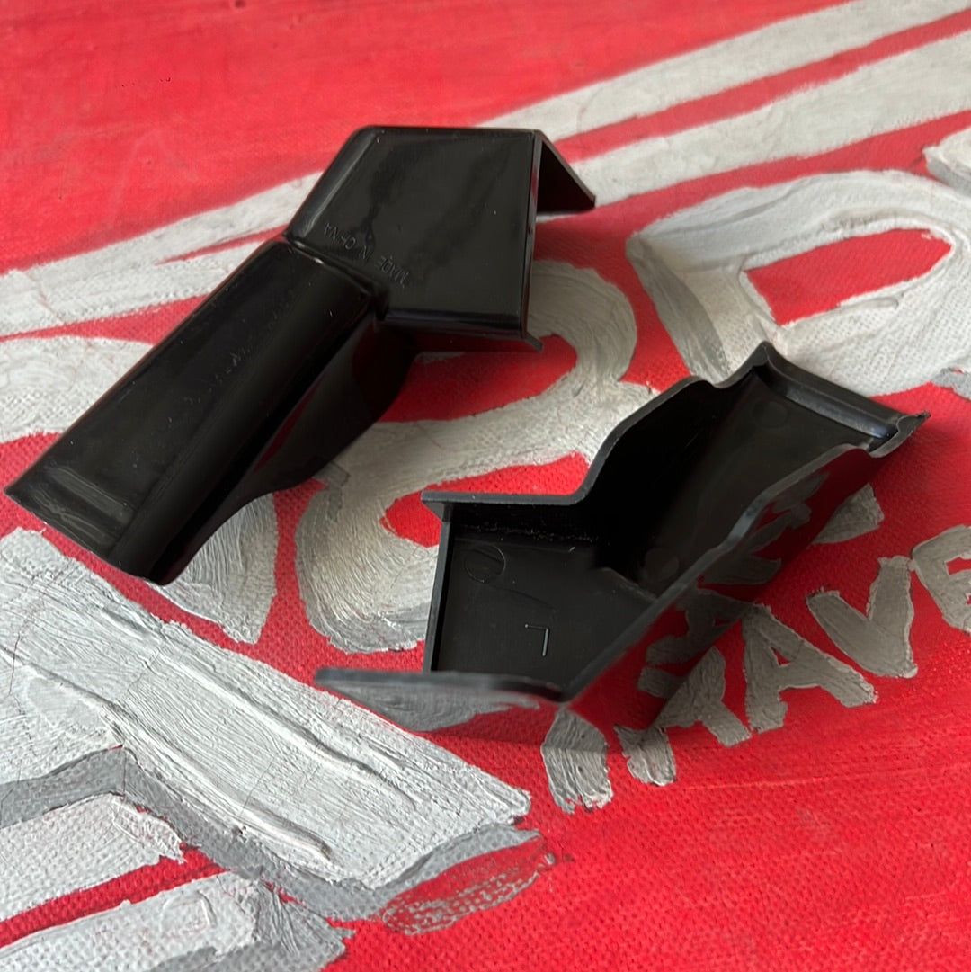 Rain Gutter Black مرزام مطر