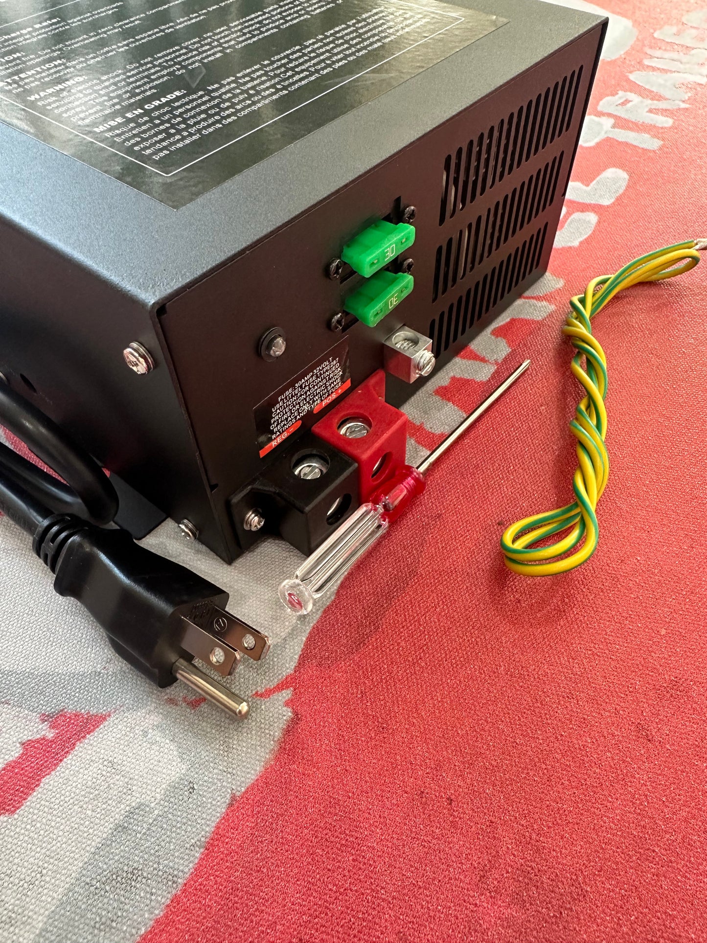 Power converter & Battery charger 35 Amps شاحن بطاريات