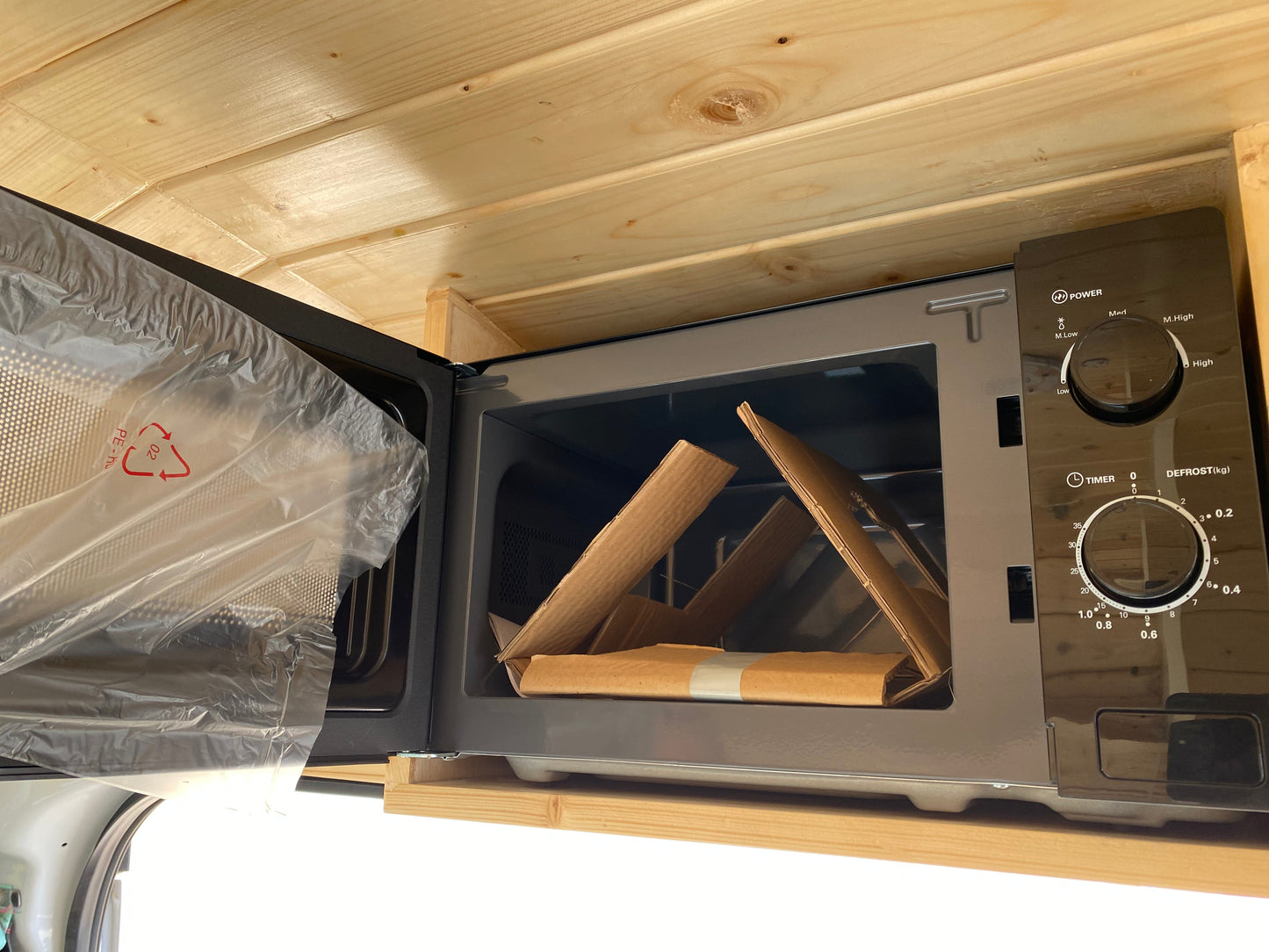 20L Microwave Oven 700 Wat مكرويف