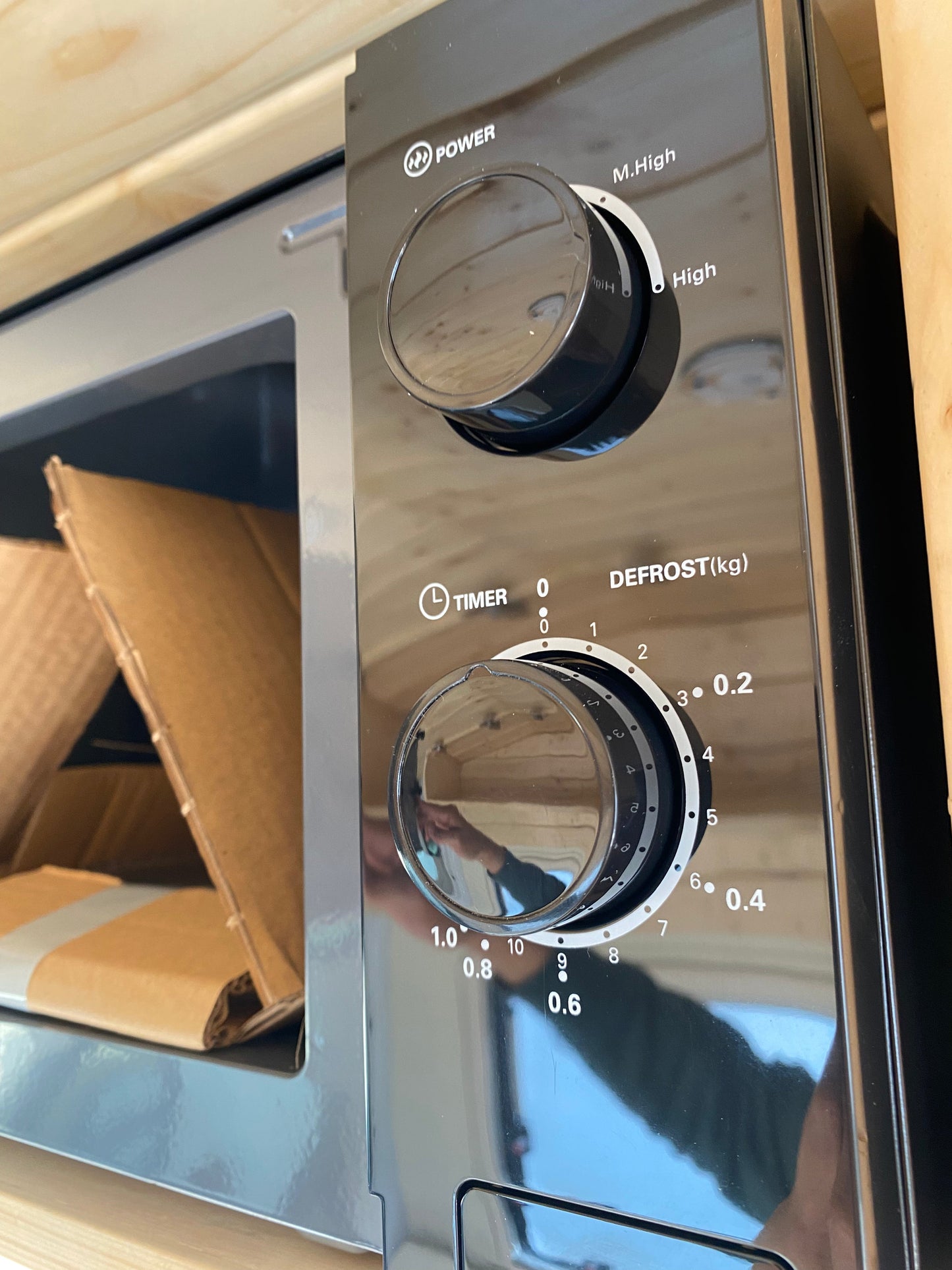 20L Microwave Oven 700 Wat مكرويف