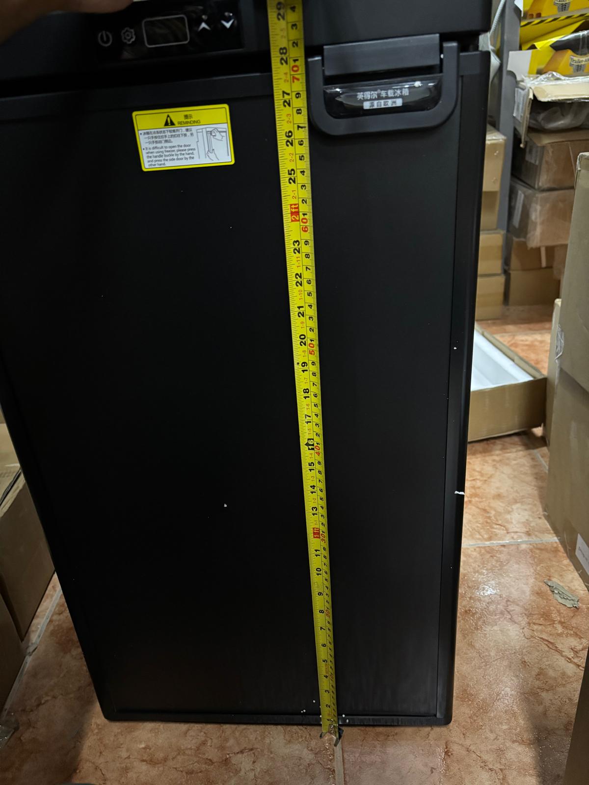 12 Volt DC Refrigerator ثلاجة