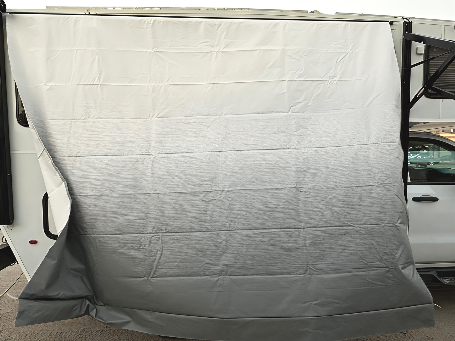 12 Volt Caravan Awning American مظلة كرفان امريكة اتماتك