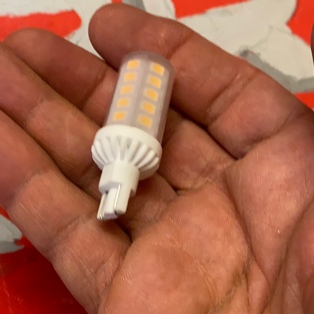 4 Watt Warm ليت لد كبس