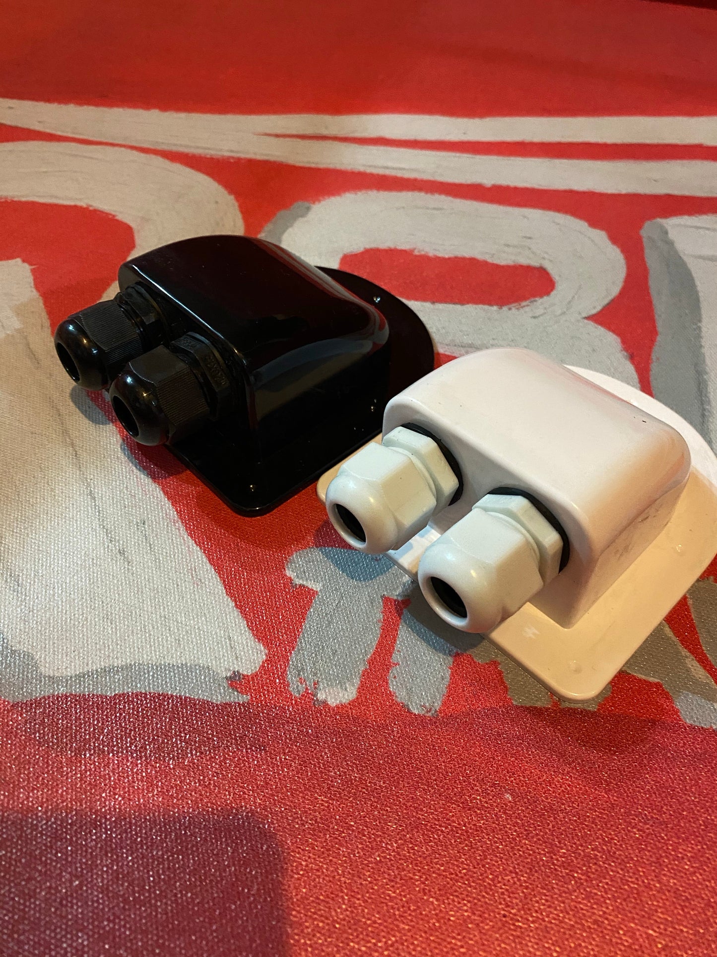 غطاء مدخل الويرات اسود Cable Gland