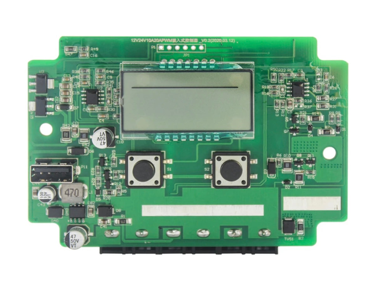 PWM Charge Controller 10 Amps منظم طاقة شمسية