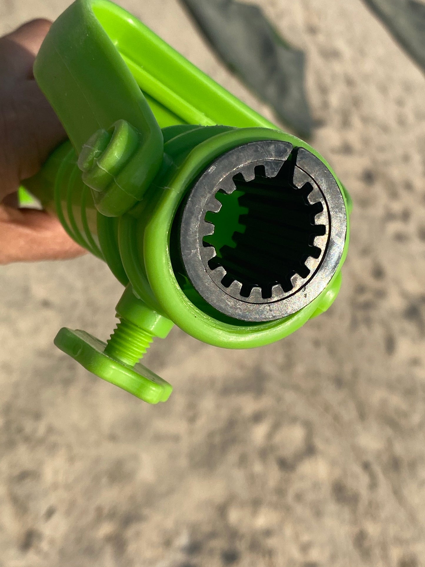 Sand anchor for umbrella مثبت المظلة