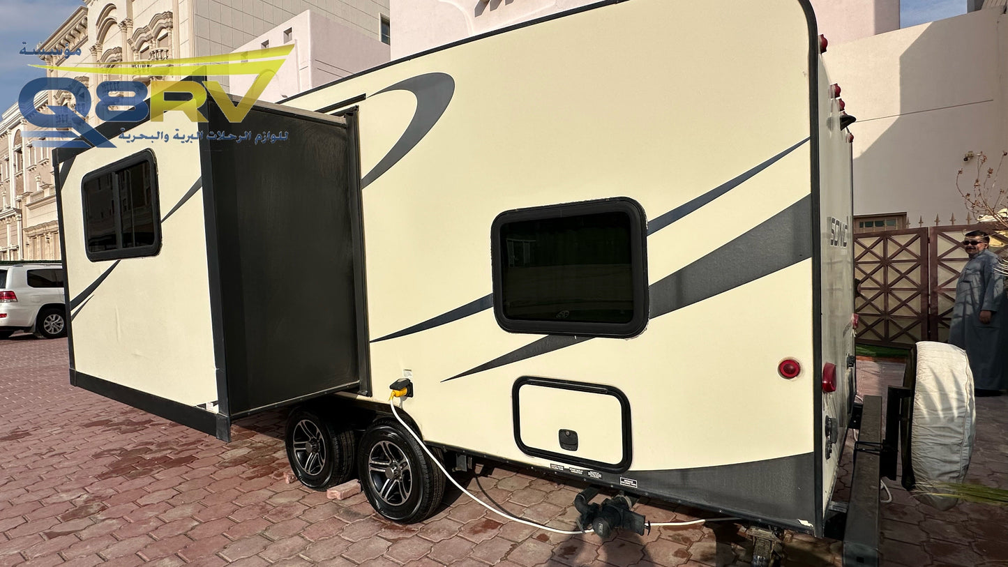 2017 Venture RV Sonic 220VBH