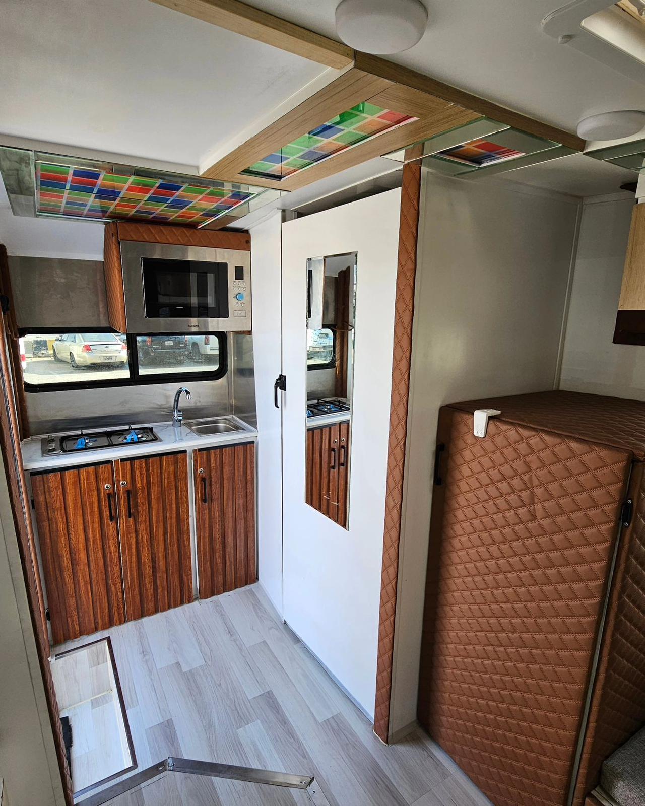 كرفان قيادة Motorhome