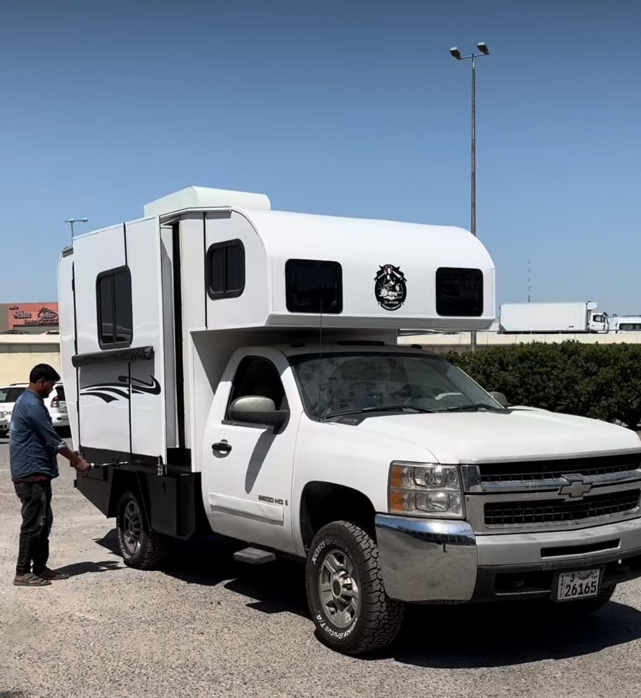2007 Silverado 2500 HD Camper