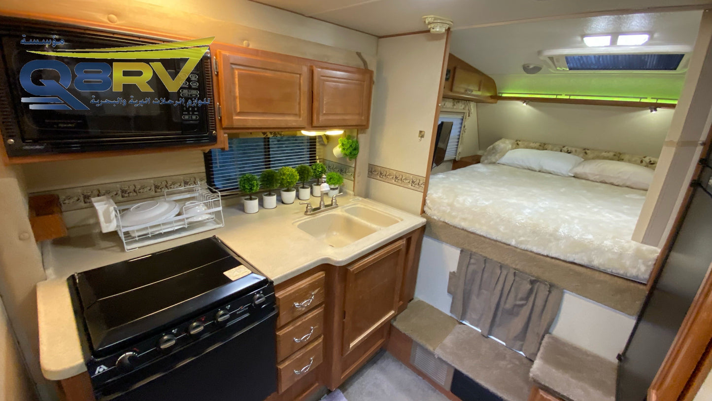 2008 Lance 992 ok