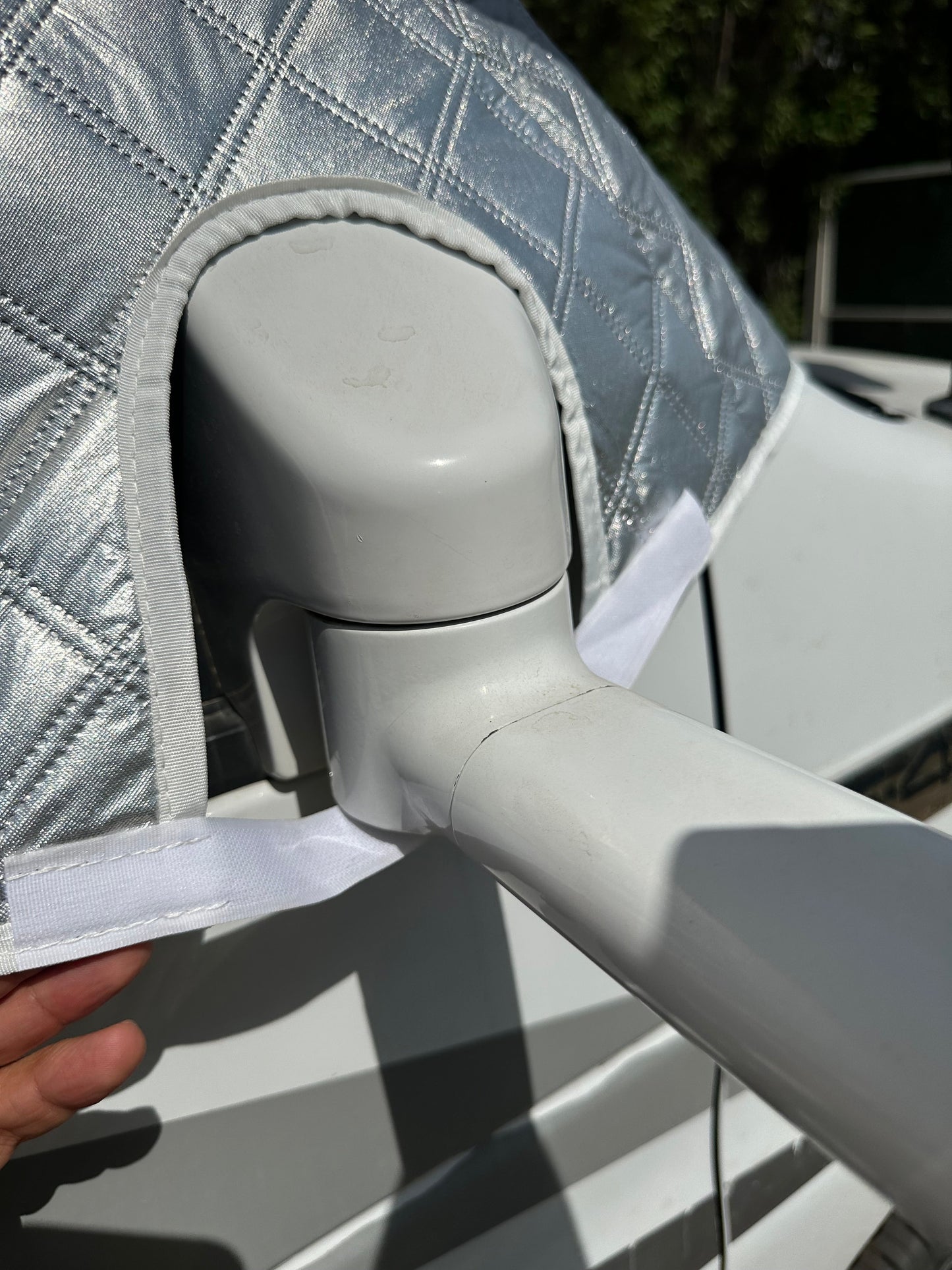 Windshield Cover Class C غطاء عازل