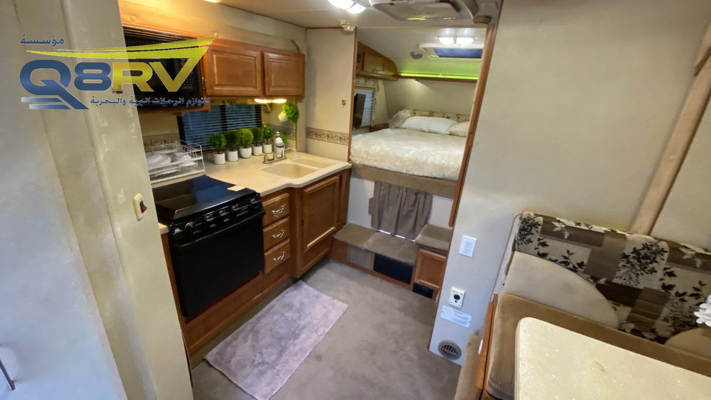 2008 Lance 992 ok