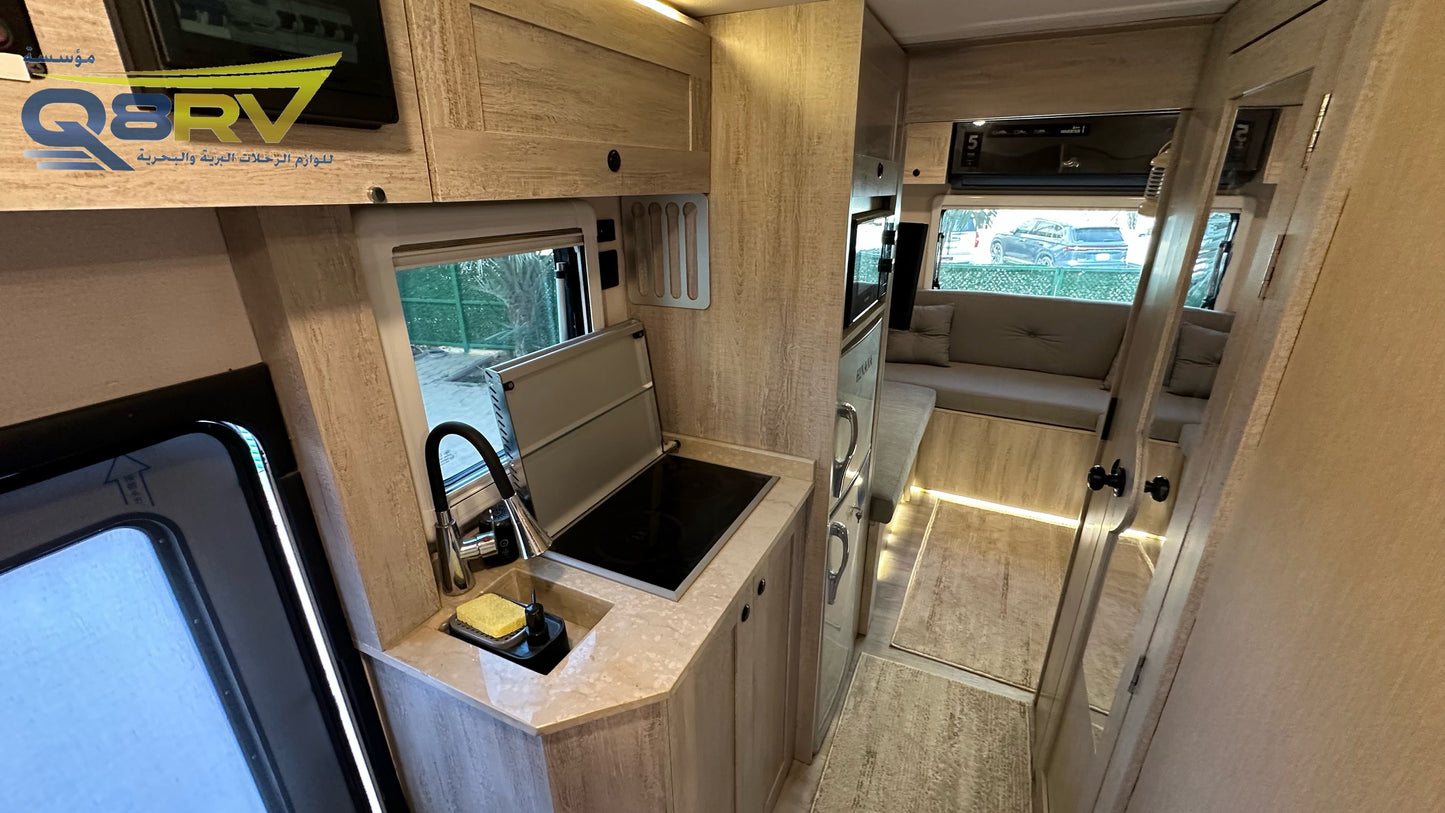 2007 GMC 2500HD 2024 Camper