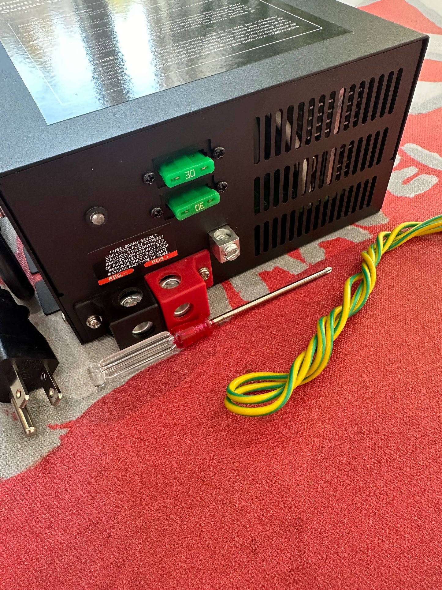 Power converter & Battery charger 35 Amps شاحن بطاريات