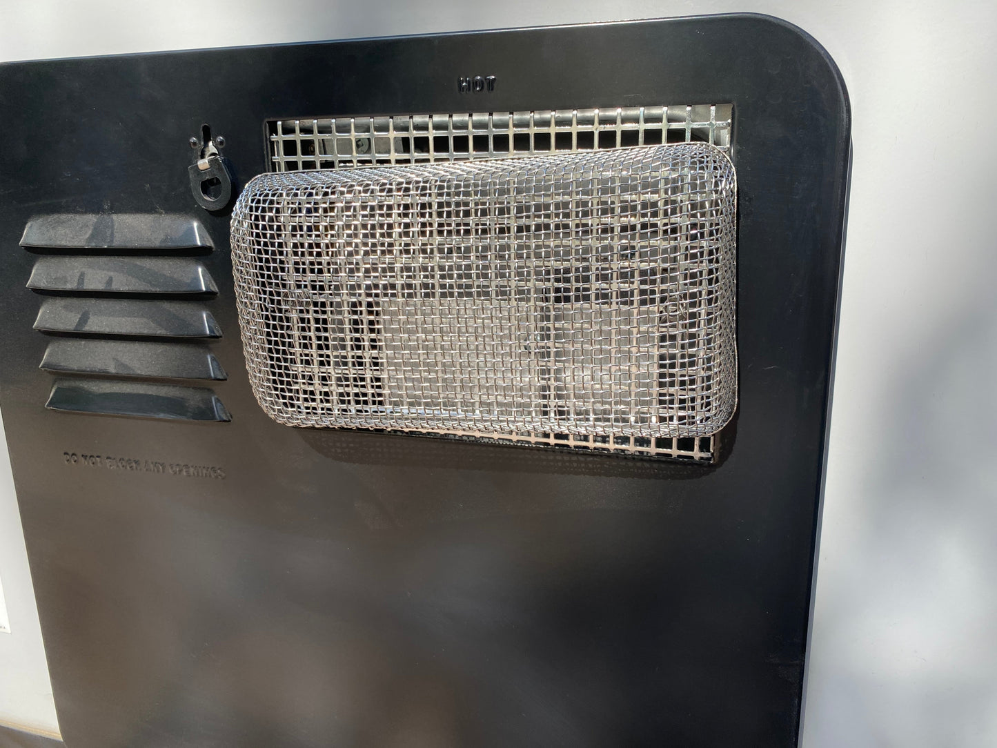 شبك الاكوز heater cover