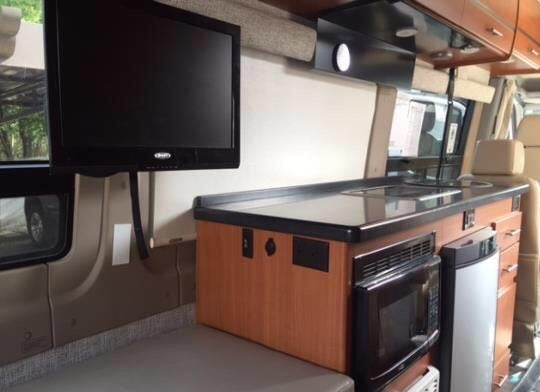 2012 Winnebago 24ft