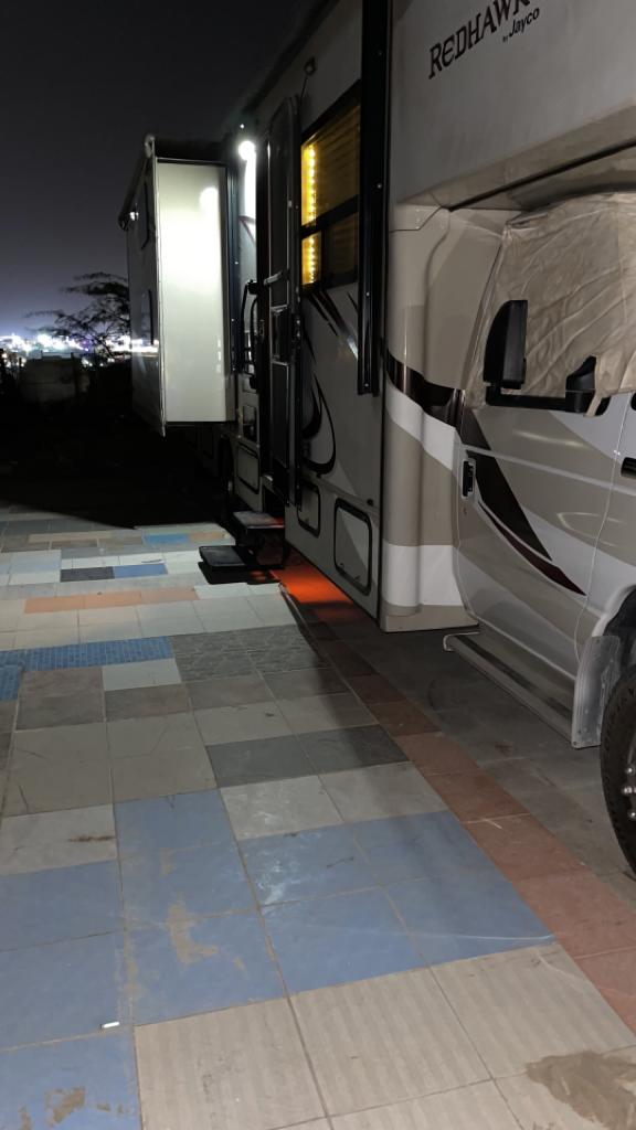 Motorhome trip رحلات بالكرفان